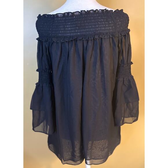 Max Studio Black Off the Shoulder Blouse Tiered Sleeves Size XS NWT - Picture 5 of 7